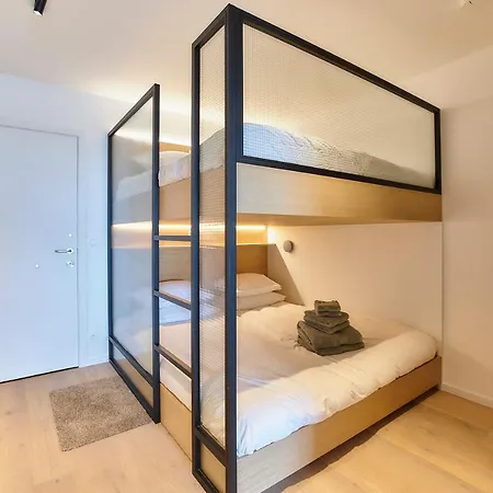 Riverside Apartment *